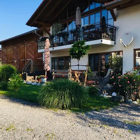 Bauniglerhof 公寓 *